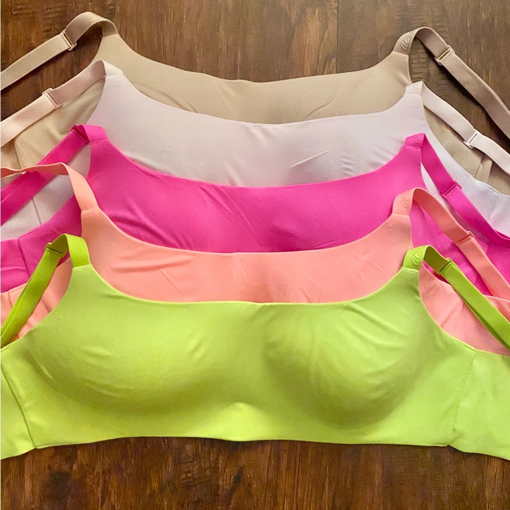 Aerie Smoothiez Pink Wireless Bra